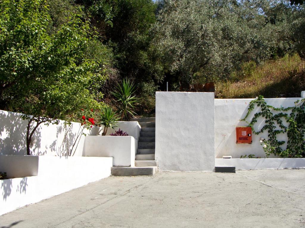 Villa Diamanti Kanapitsa  エクステリア 写真